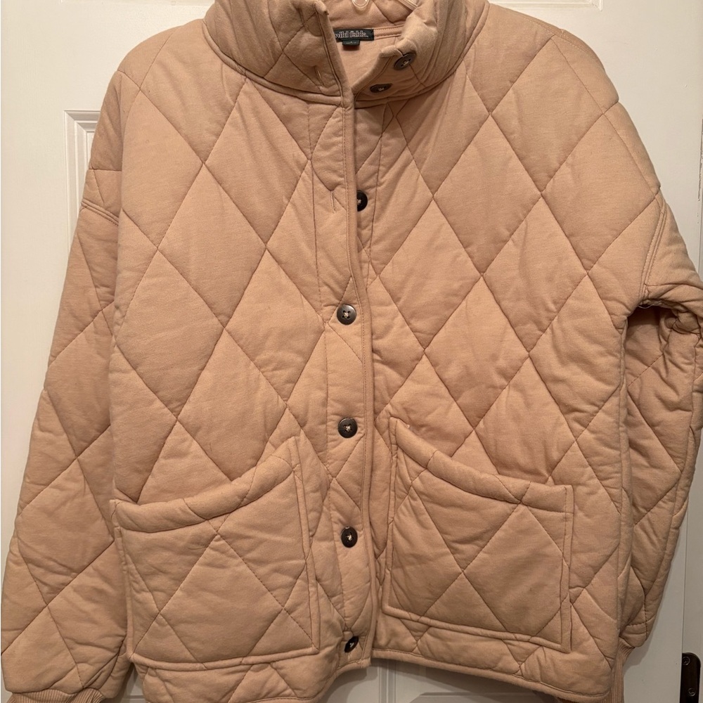 Wild fable women’s lightweight quilted jacket-beige